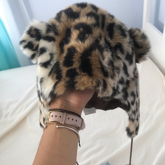 Cute hat bundle 💕 - Picture 8 of 8